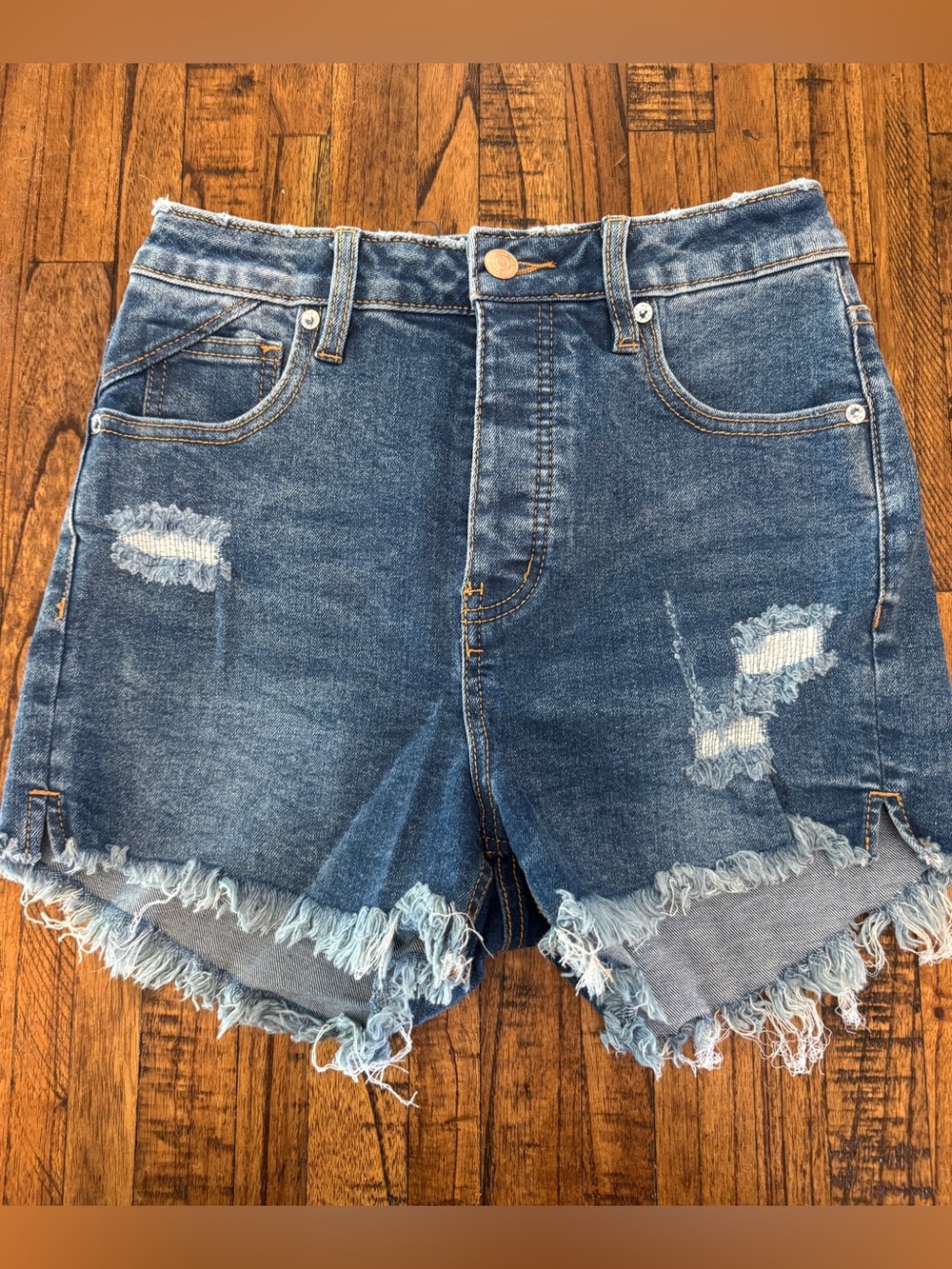 We The Free Distressed Denim Shorts - size 26